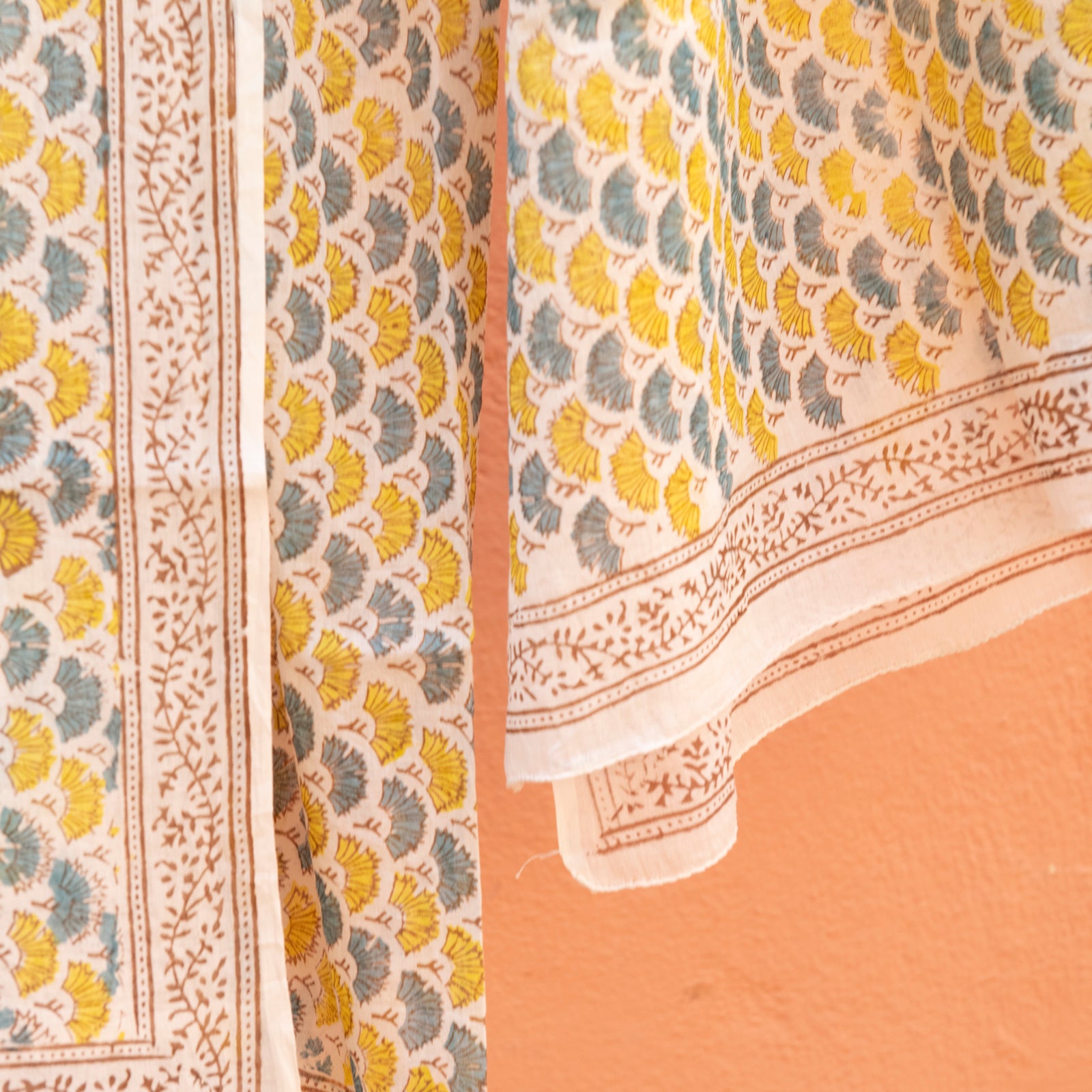 Large Scarf / Sarong Garrigue Organic Coton - Blockprint - Lime Blue LIME BLUE