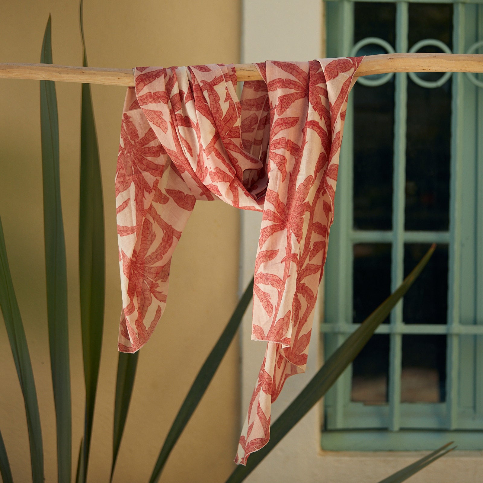 Sarong Mejean 100% Cotton - Rasberry RASBERRY