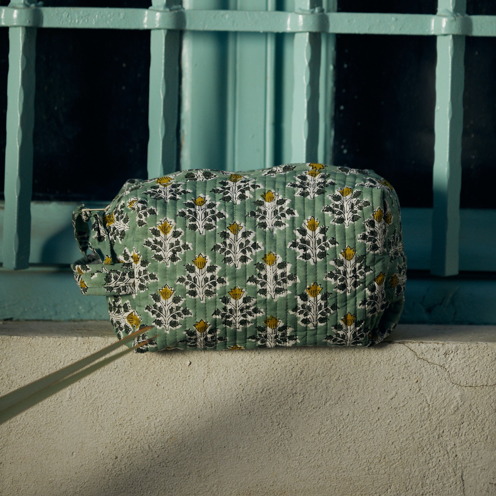 Toilet Bag Escalet 100% Organic Cotton - Green GREEN