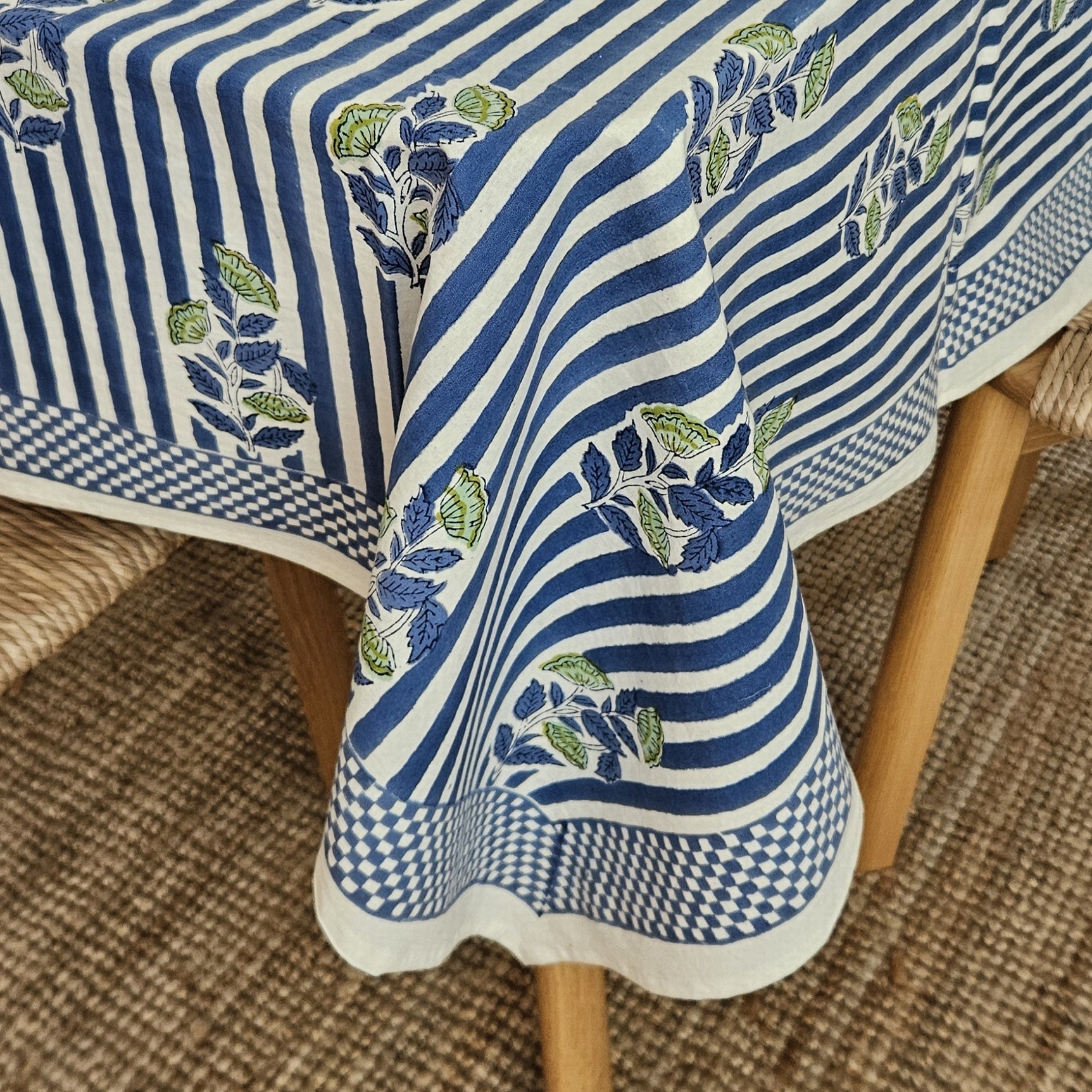 Table Cover Beaulieu 150x150 100% Organic Cotton-blockprint - Blue BLUE