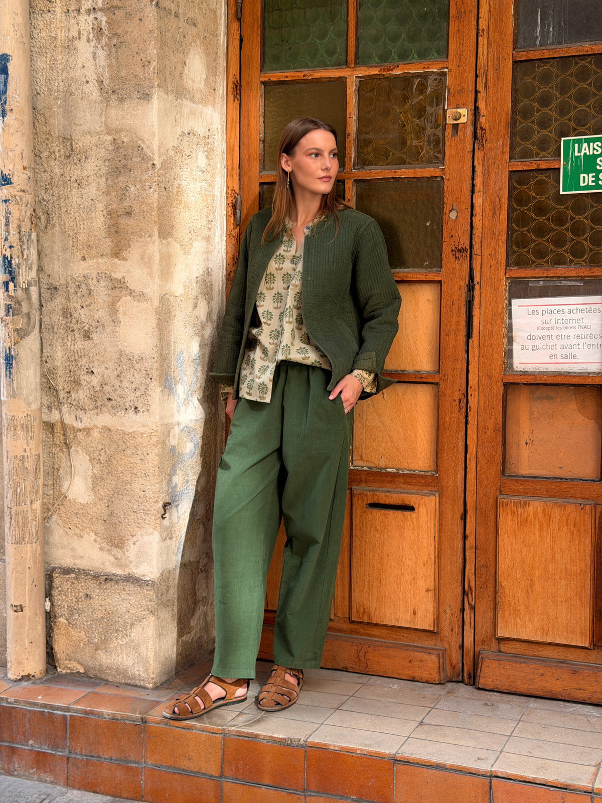 Pantalon Sarah velours uni 100% Coton - vert