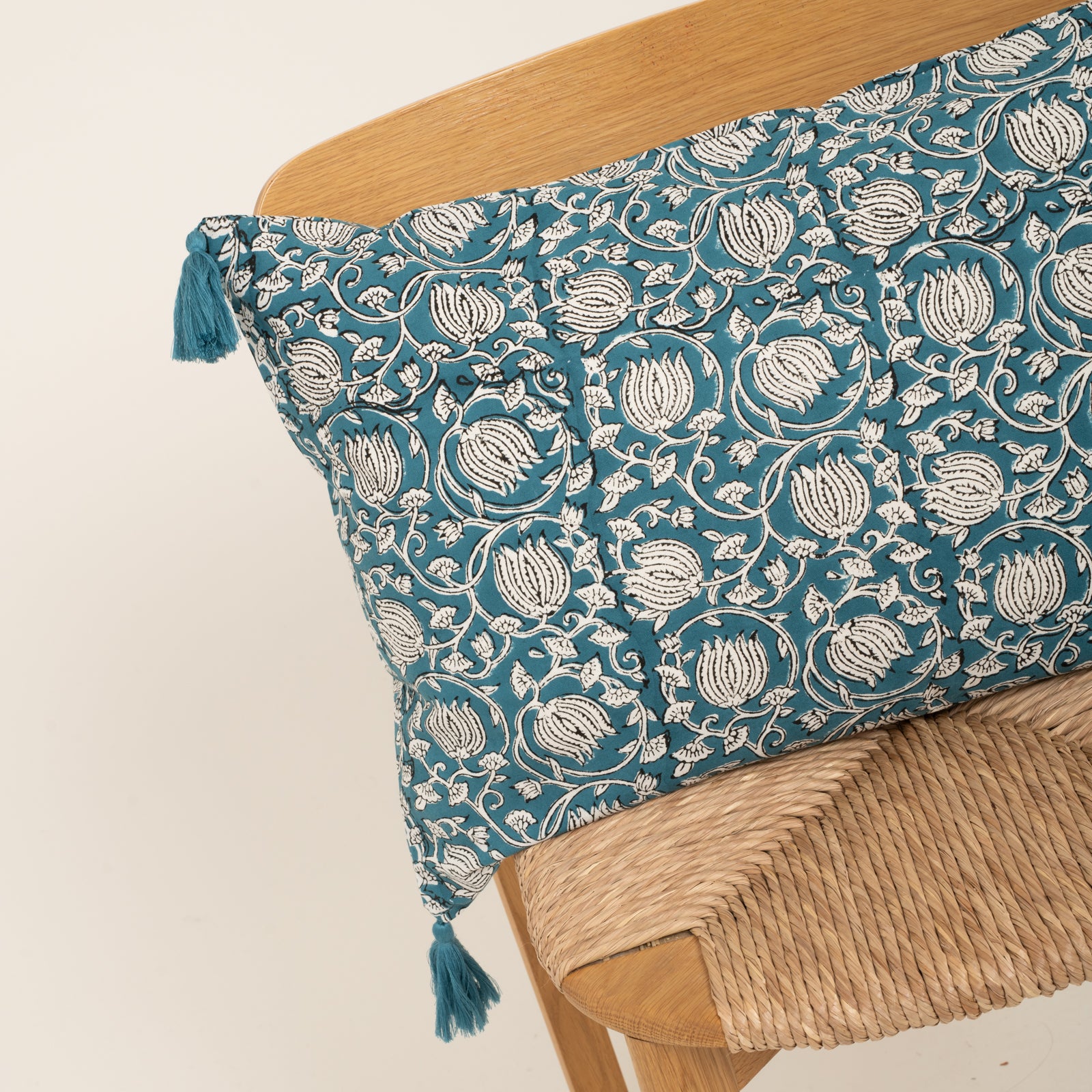 Cushion Cover Pema 60x40 100% Organic Coton Blockprint - Blue BLUE