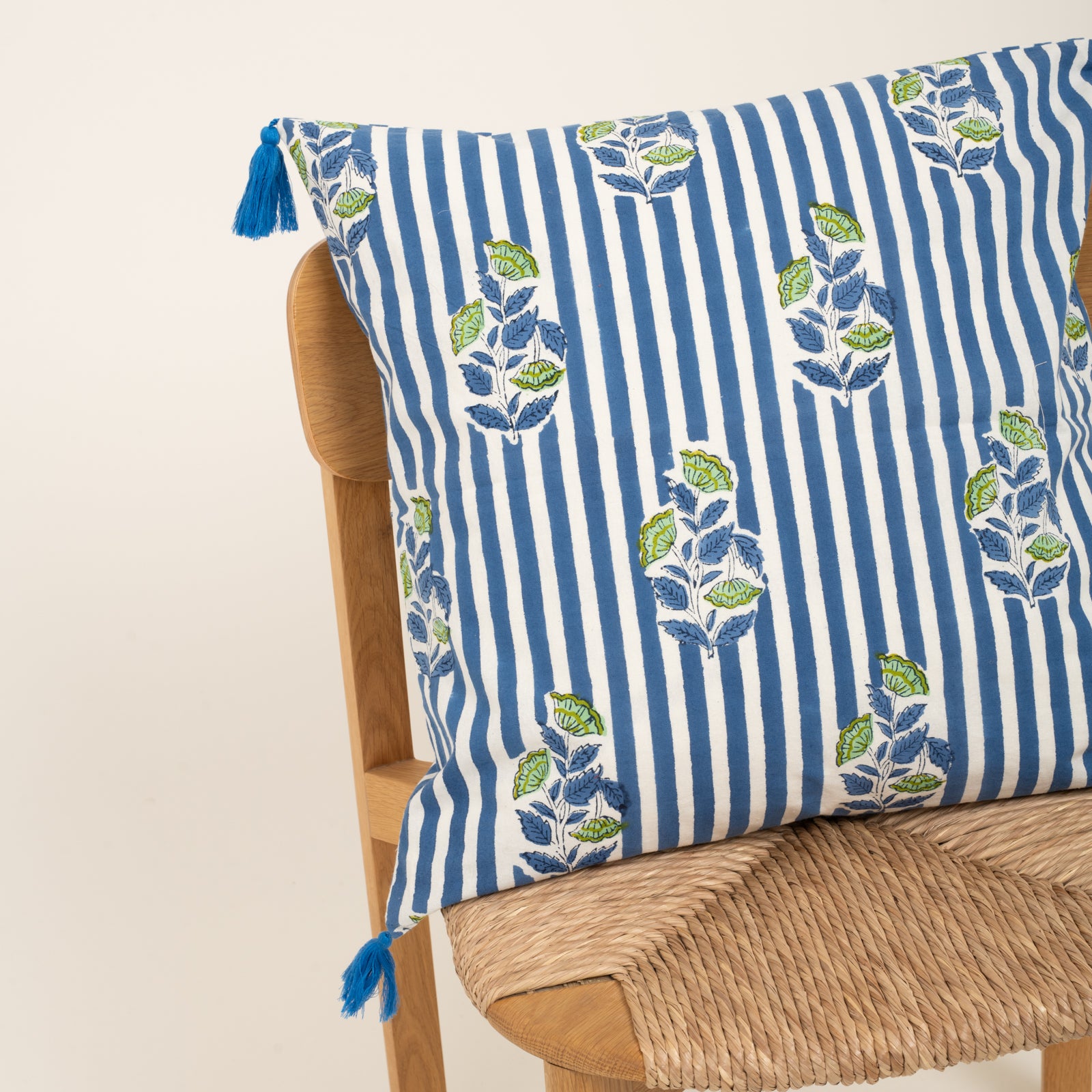 Cushion Cover Beaulieu 50x50 100% Organic Coton Blockprint - Blue BLUE