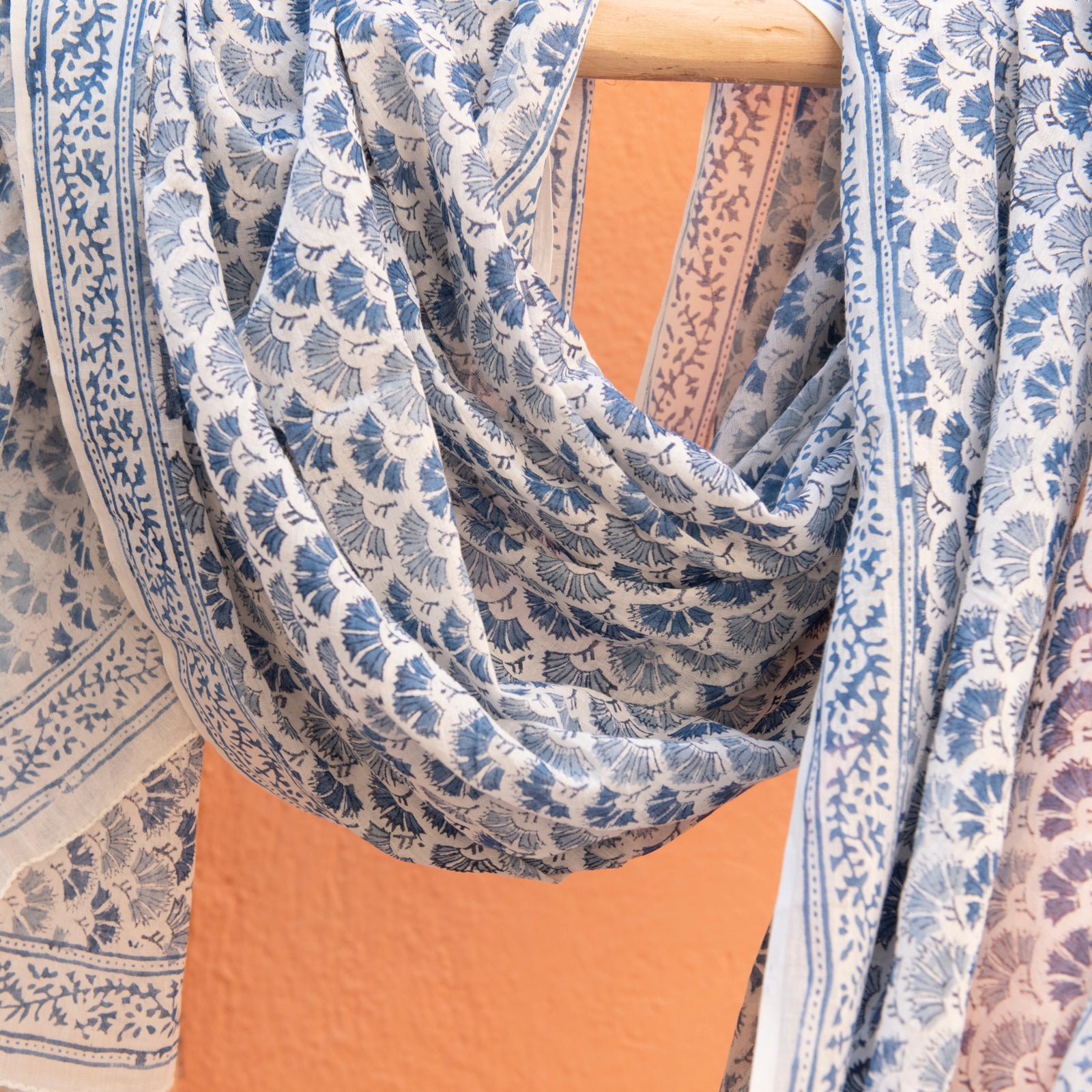 Large Scarf / Sarong Garrigue Organic Coton - Blockprint - Blue BLUE