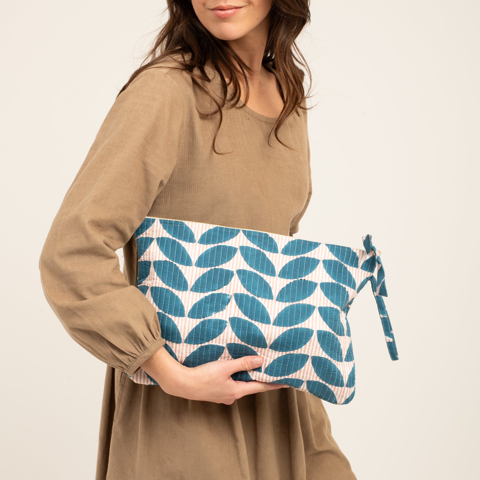 A4 Lap Top Bag Ananda 100% Organic Cotton - Blue BLUE