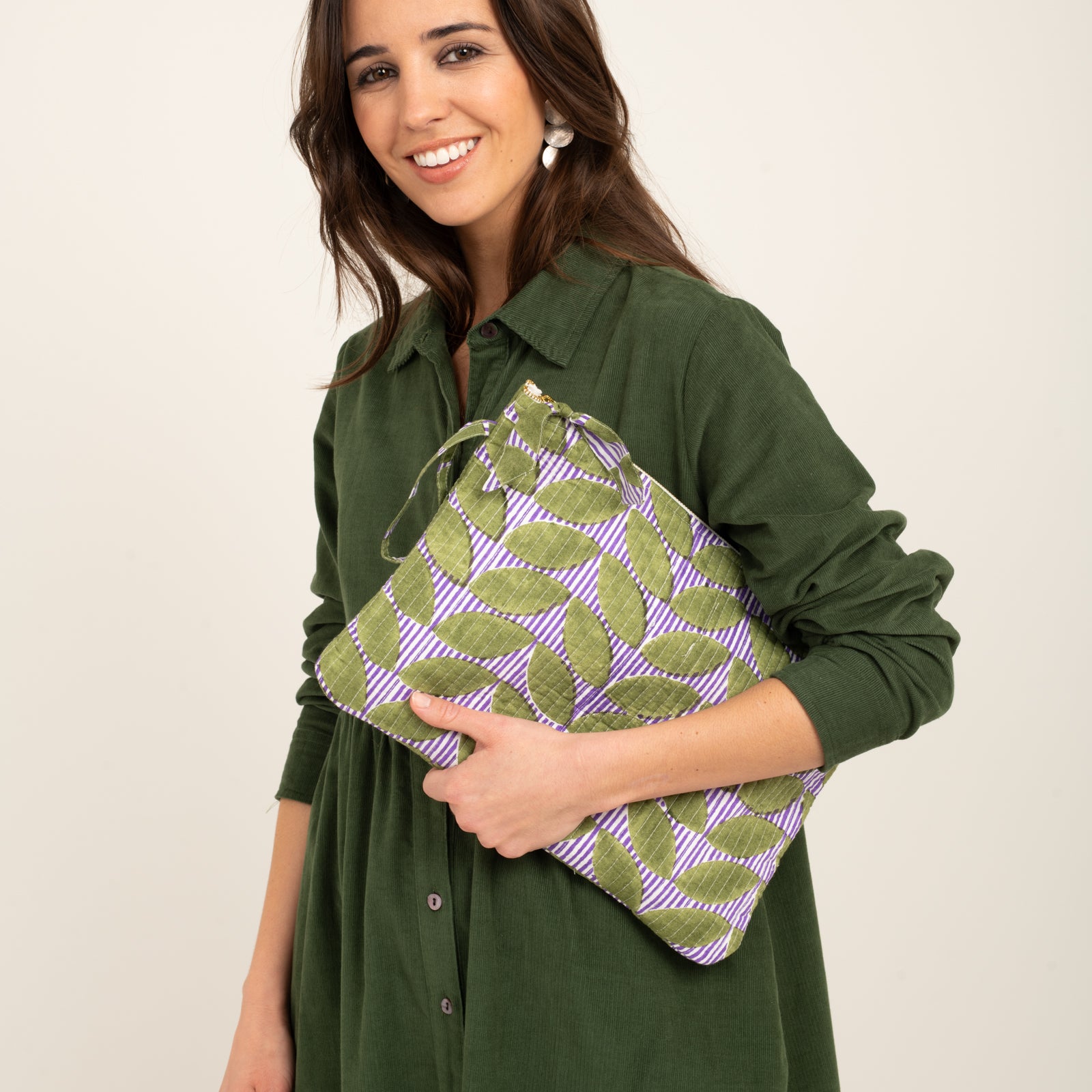 A4 Lap Top Bag Ananda 100% Organic Cotton - Green GREEN