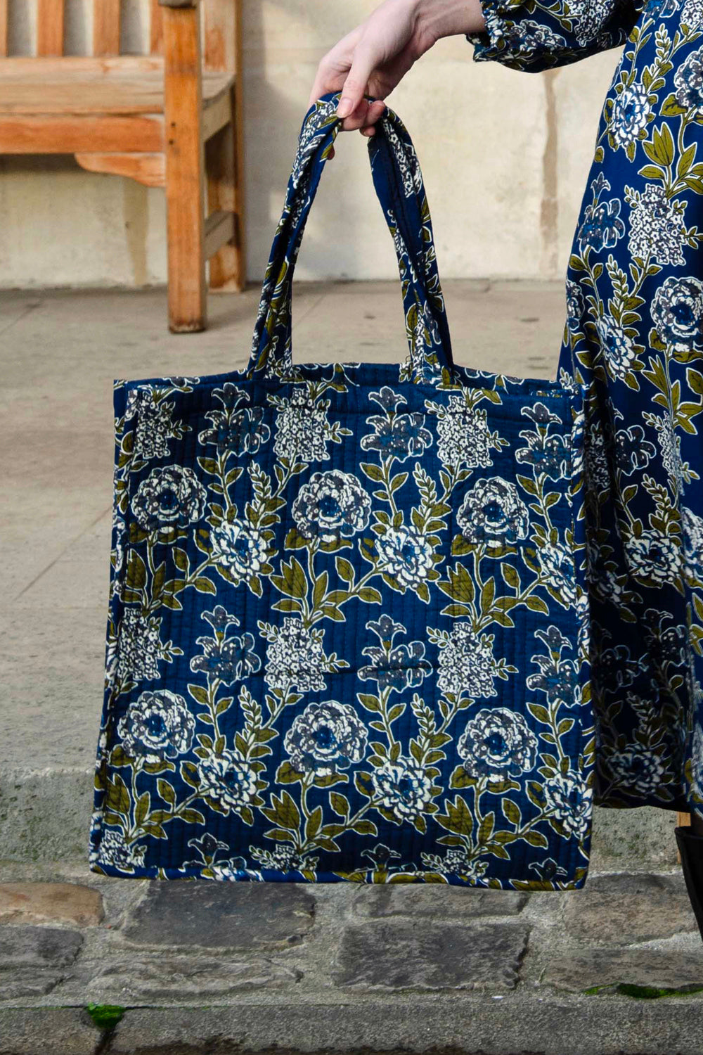 Quilted Tote Bag - Blue BLUE
