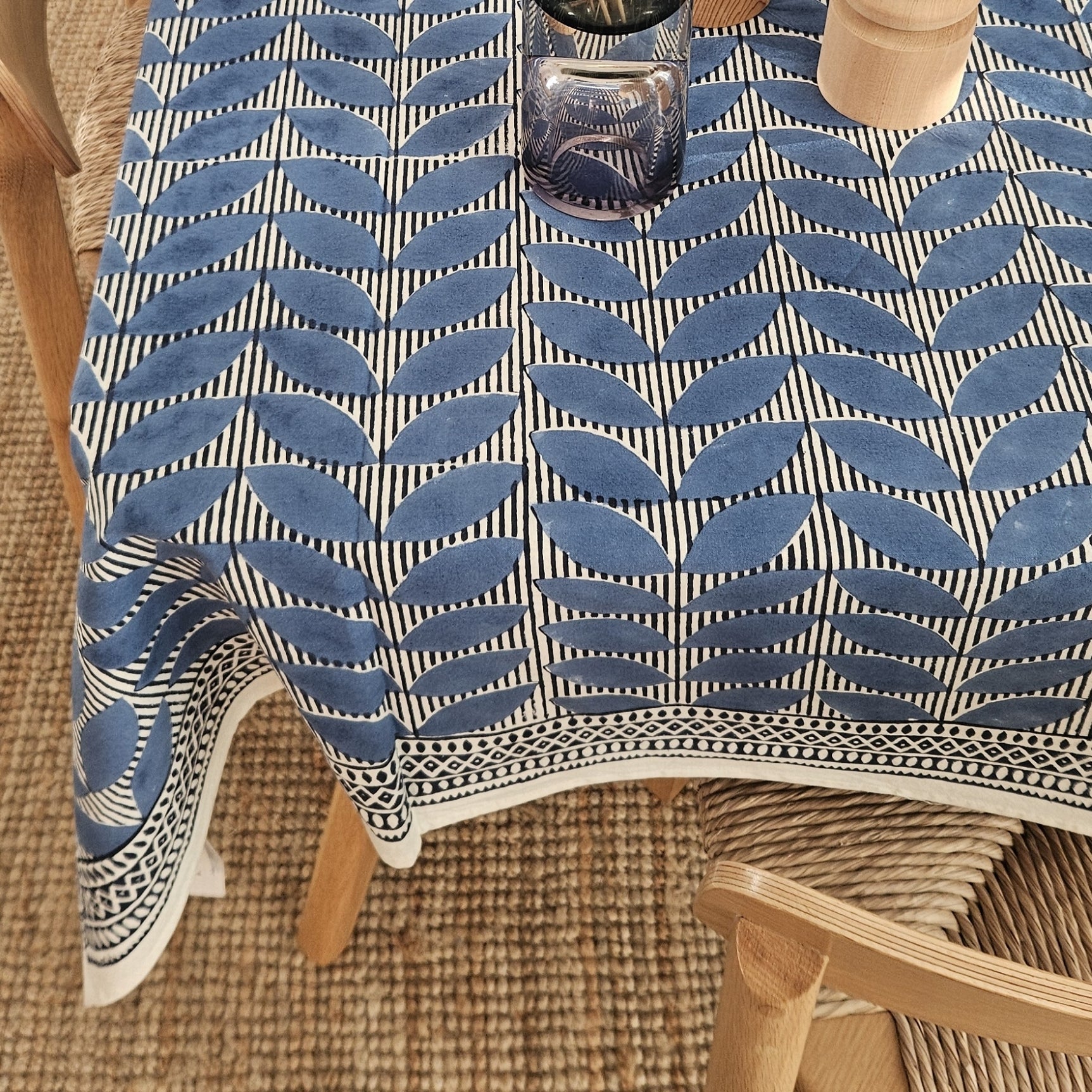 Table Cover Cap Estel 150x250 100% Organic Cotton-blockprint - Blue BLUE