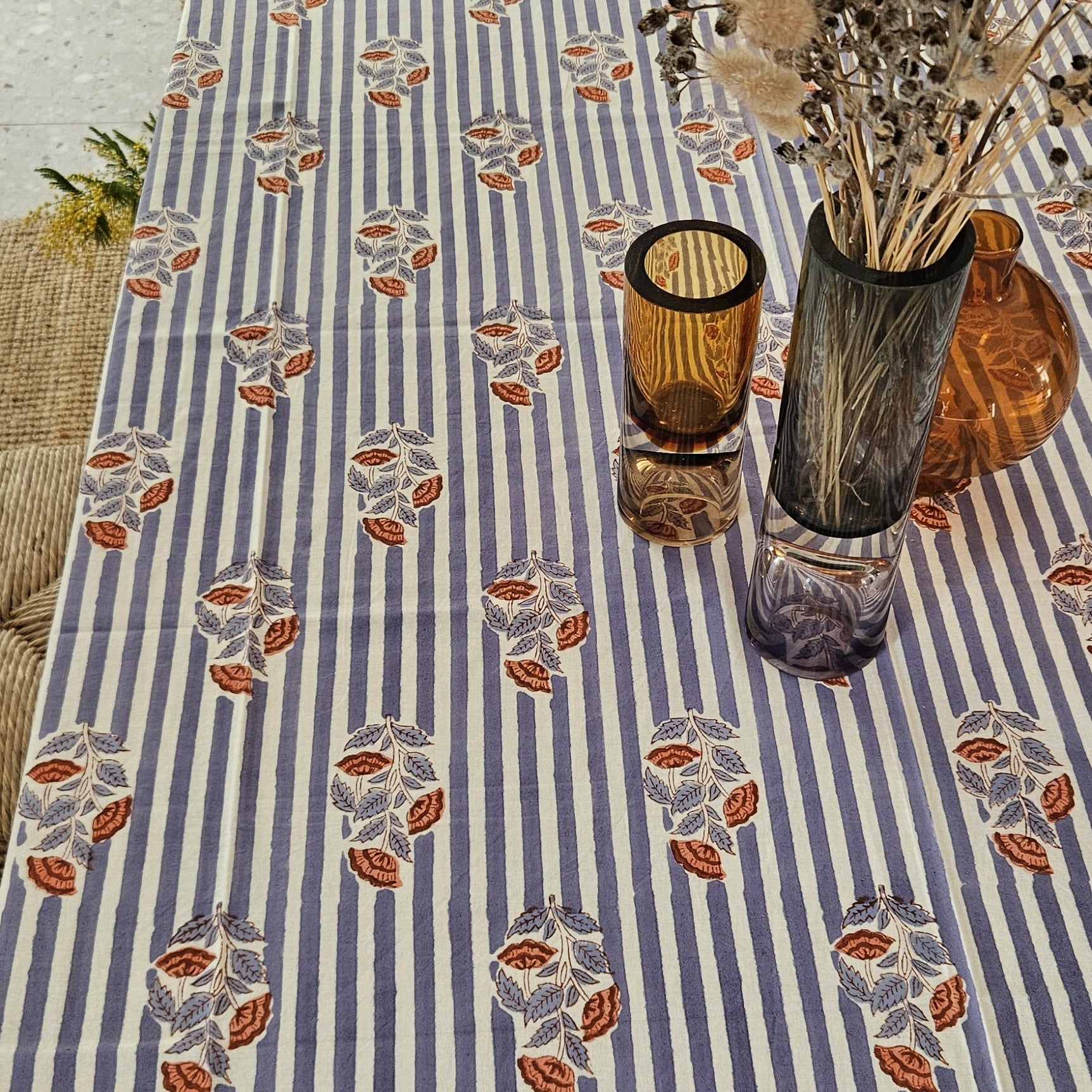 Table Cover Beaulieu 150x250 100% Organic Cotton-blockprint - Lilac LILAC